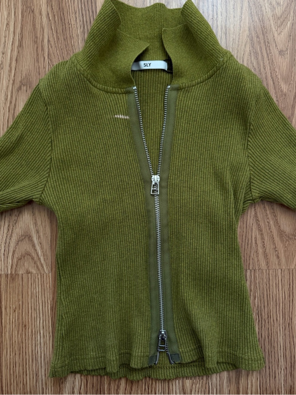Olive Green Ribbed Zip-Front Women’s Sweater